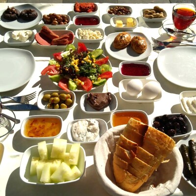 Serpme Kahvaltı