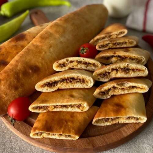 Kır Pidesi Kıymalı