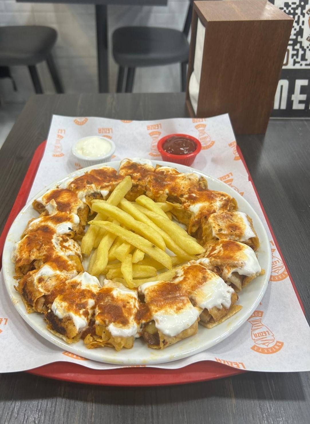 Leziza Special