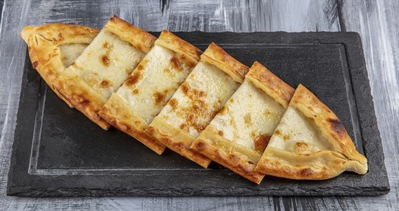 Kaşarlı Pide