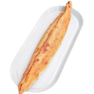 Kavurmalı Pide (Kapalı)