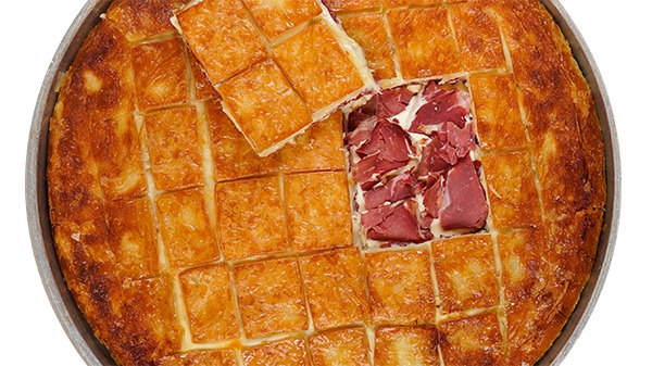 250 GR PASTIRMALI BÖREK (1 Porsiyon)