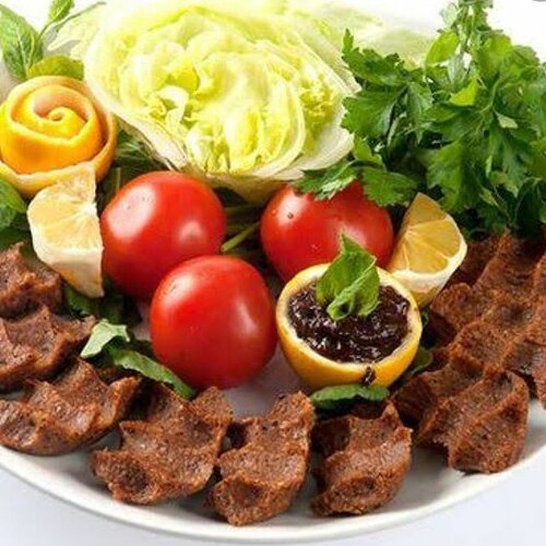 500 GR  ÇİĞ KÖFTE SERVIS 