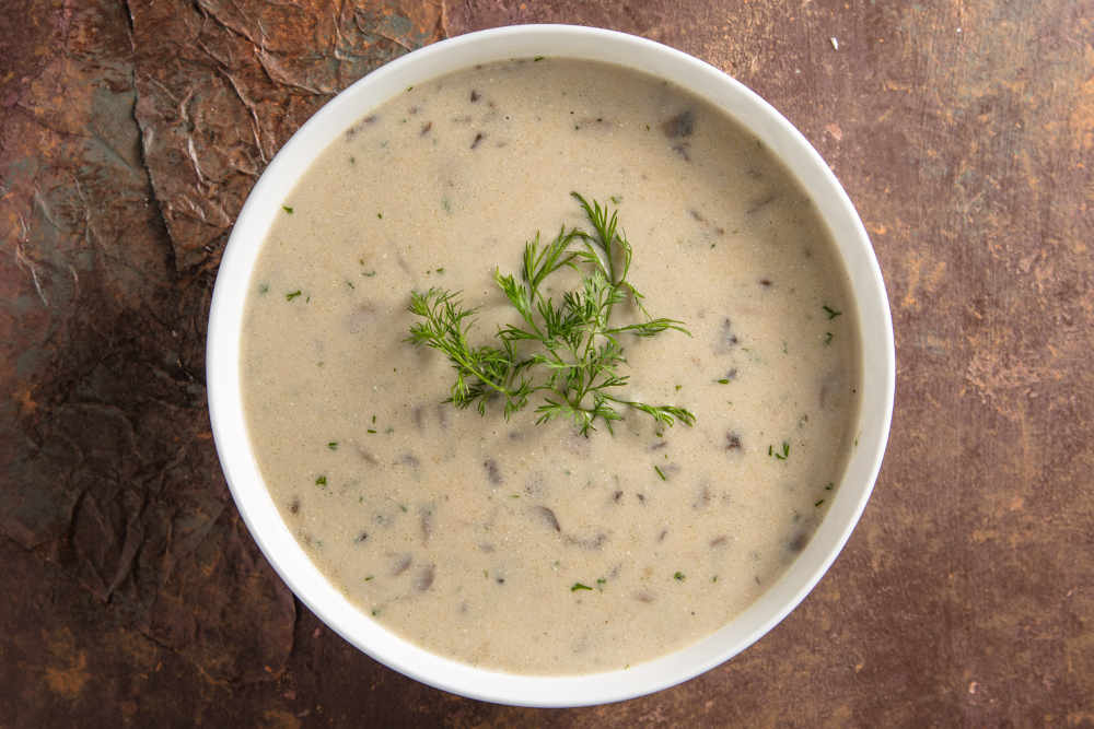 Kremalı Mantarlı Çorbası/Cream of Mushroom Soup
