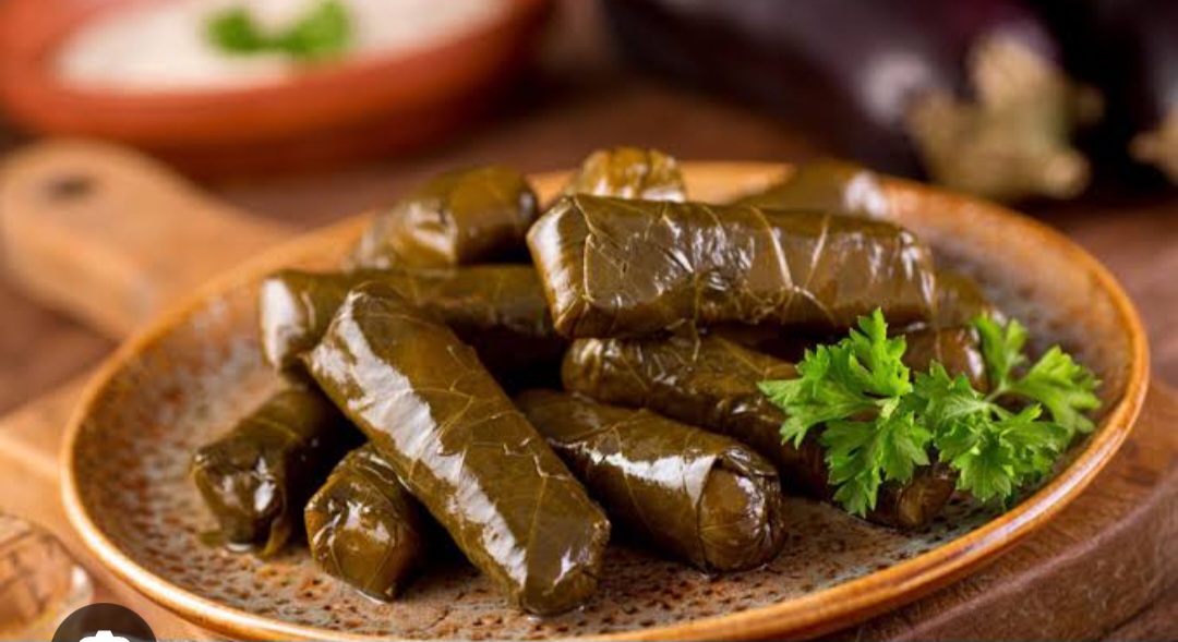 Üzüm sarması-Grape dolma-Виноградная сарма