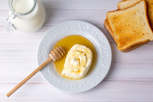 Honey and kaymak