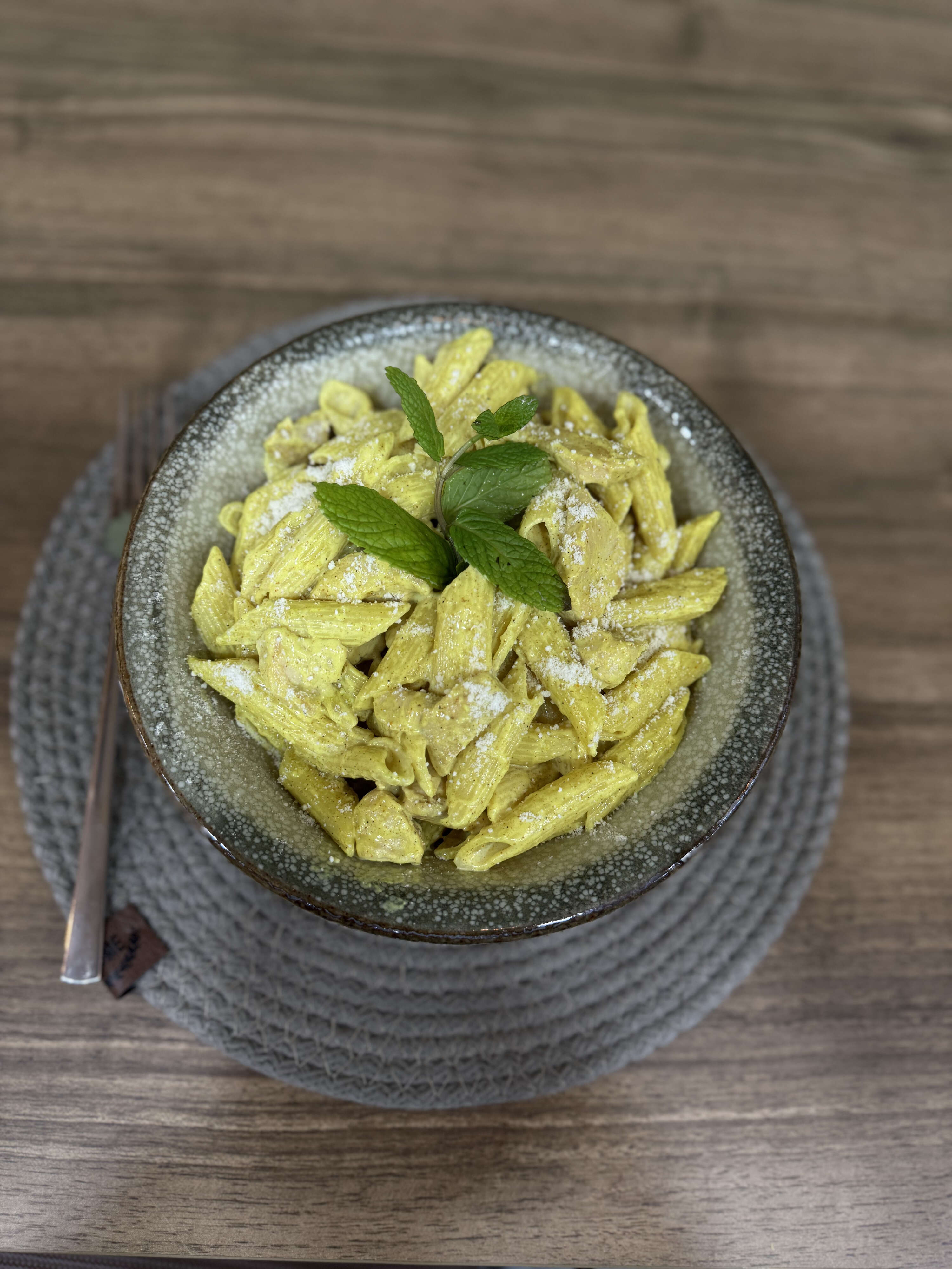 Tavuklu Köri Penne