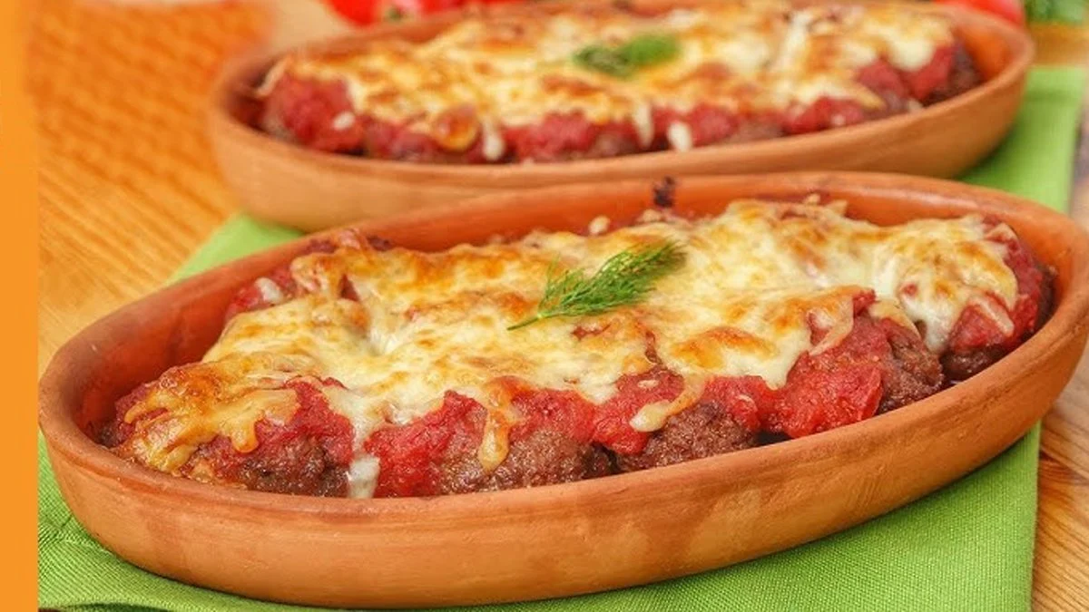 KİREMİTTE KAŞARLI KÖFTE 1,5 PORSİYON