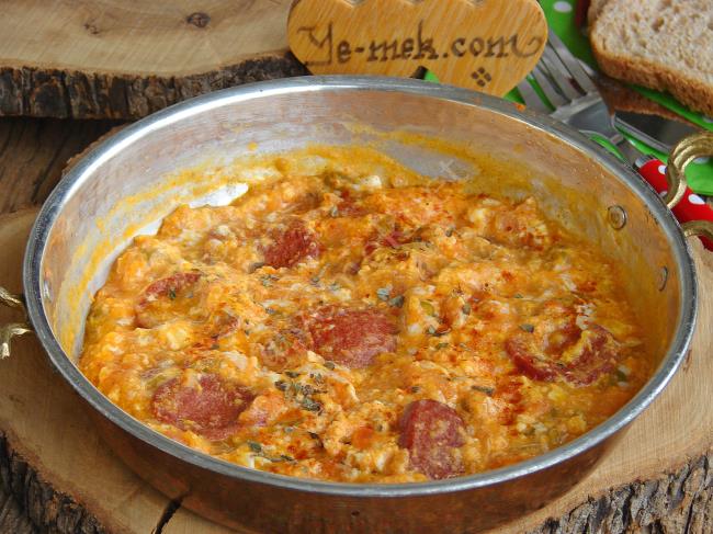 Sucuklu Menemen