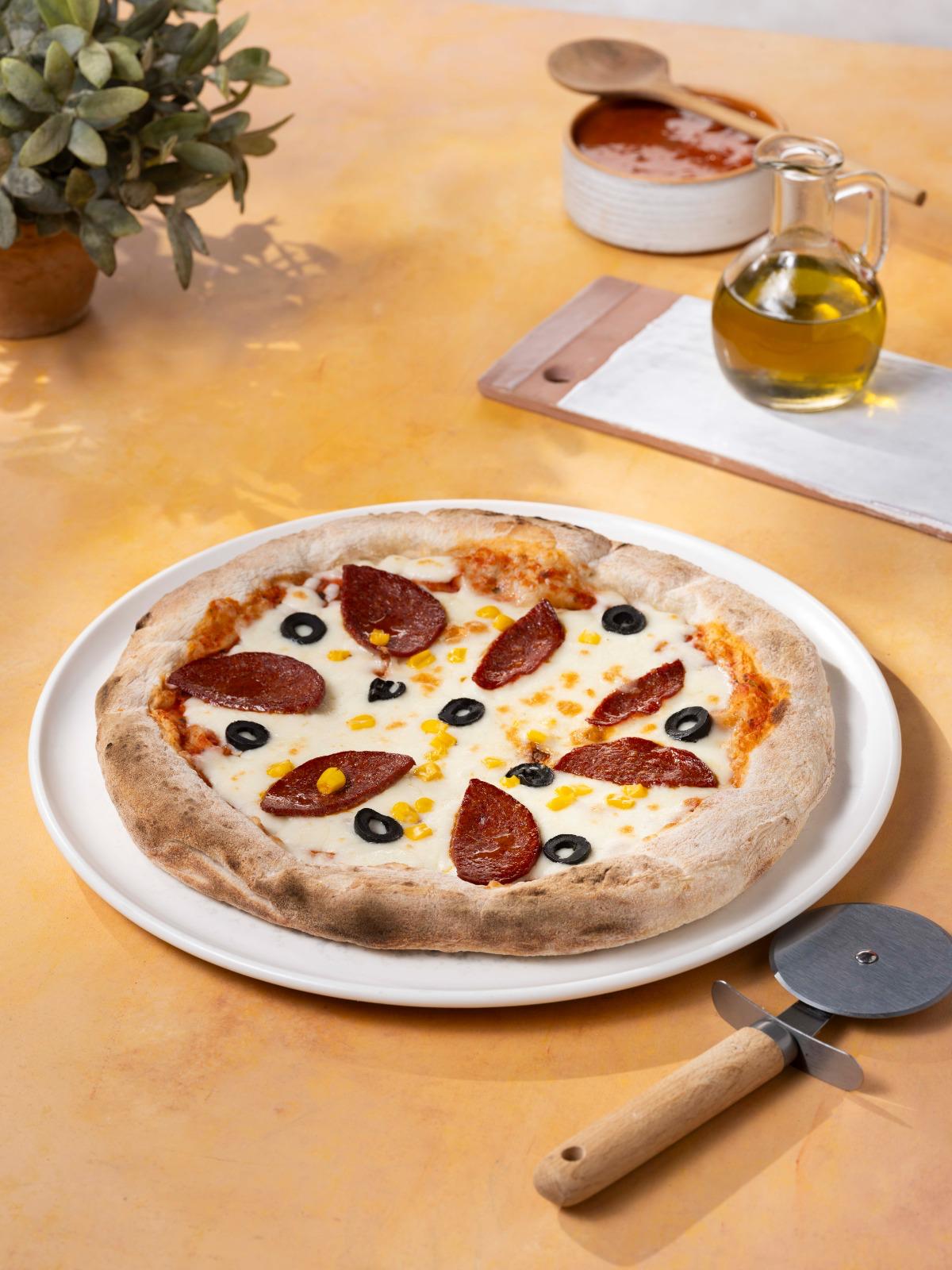 TİRE SUCUKLU PİZZA
