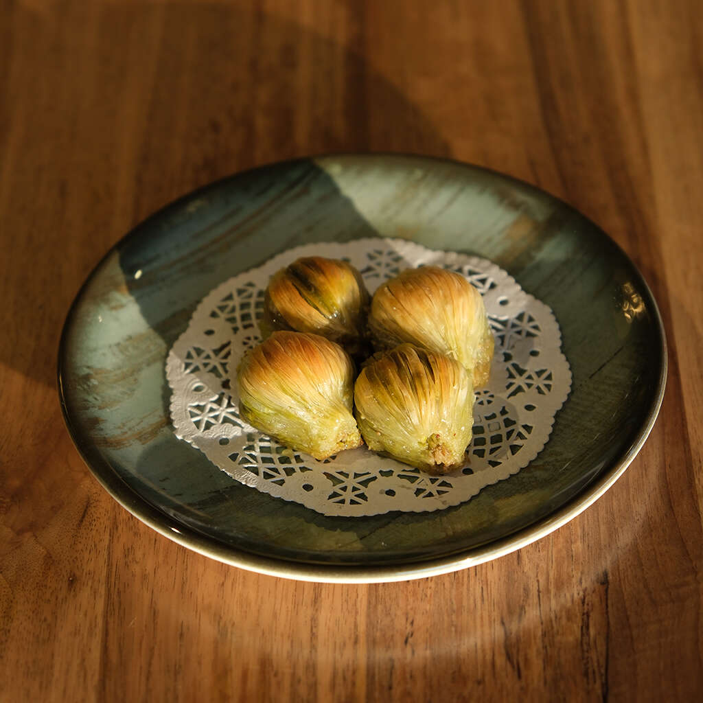 Midye Kesim Baklava