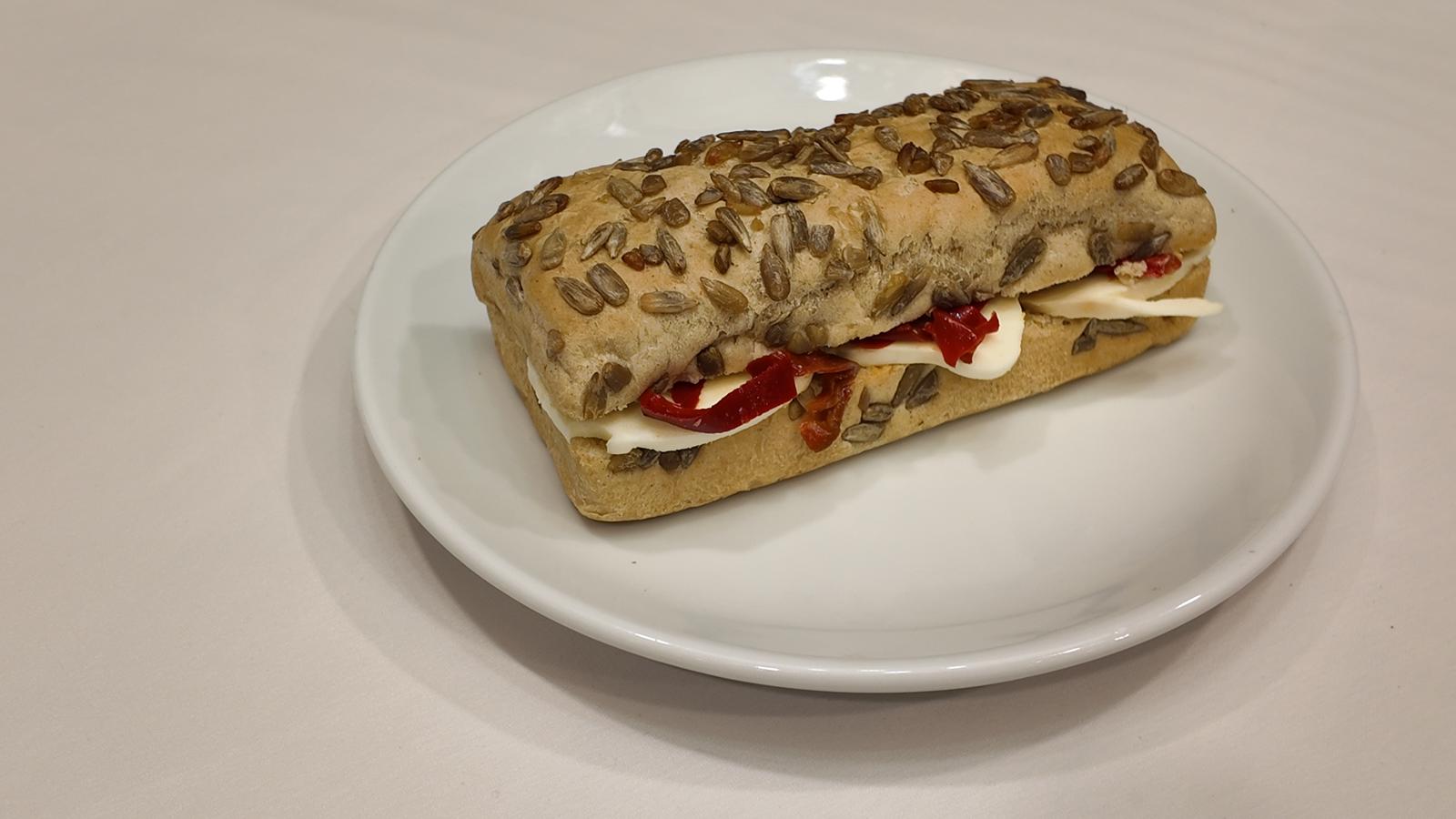 Panini Mozarella Sandviç