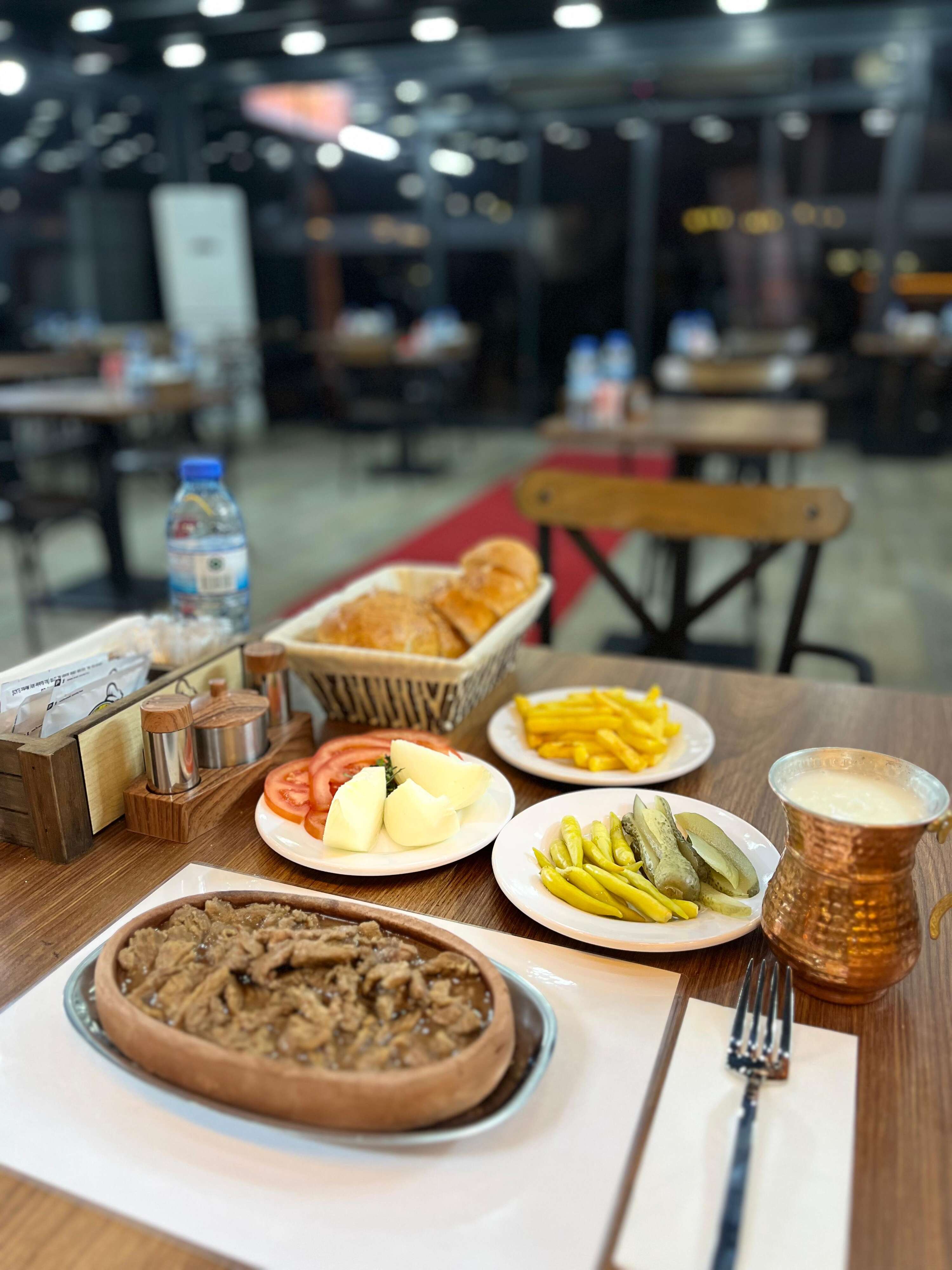 SERVİS KAVURMA BİR BUÇUK