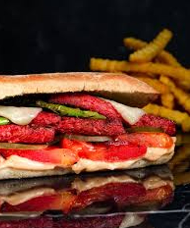 Yarım Ekmek Arası Sucuk