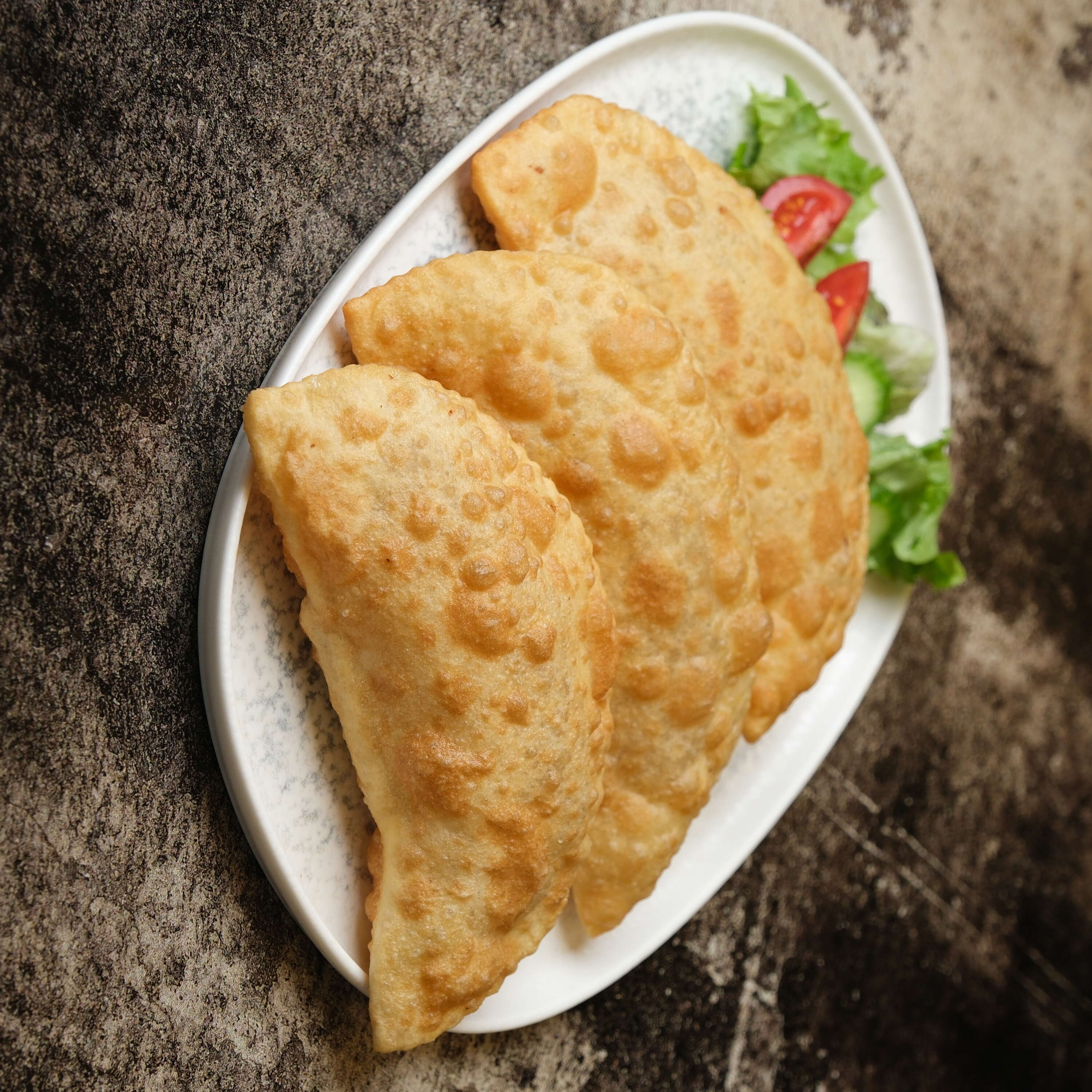 Kıymalı Çiğ Börek