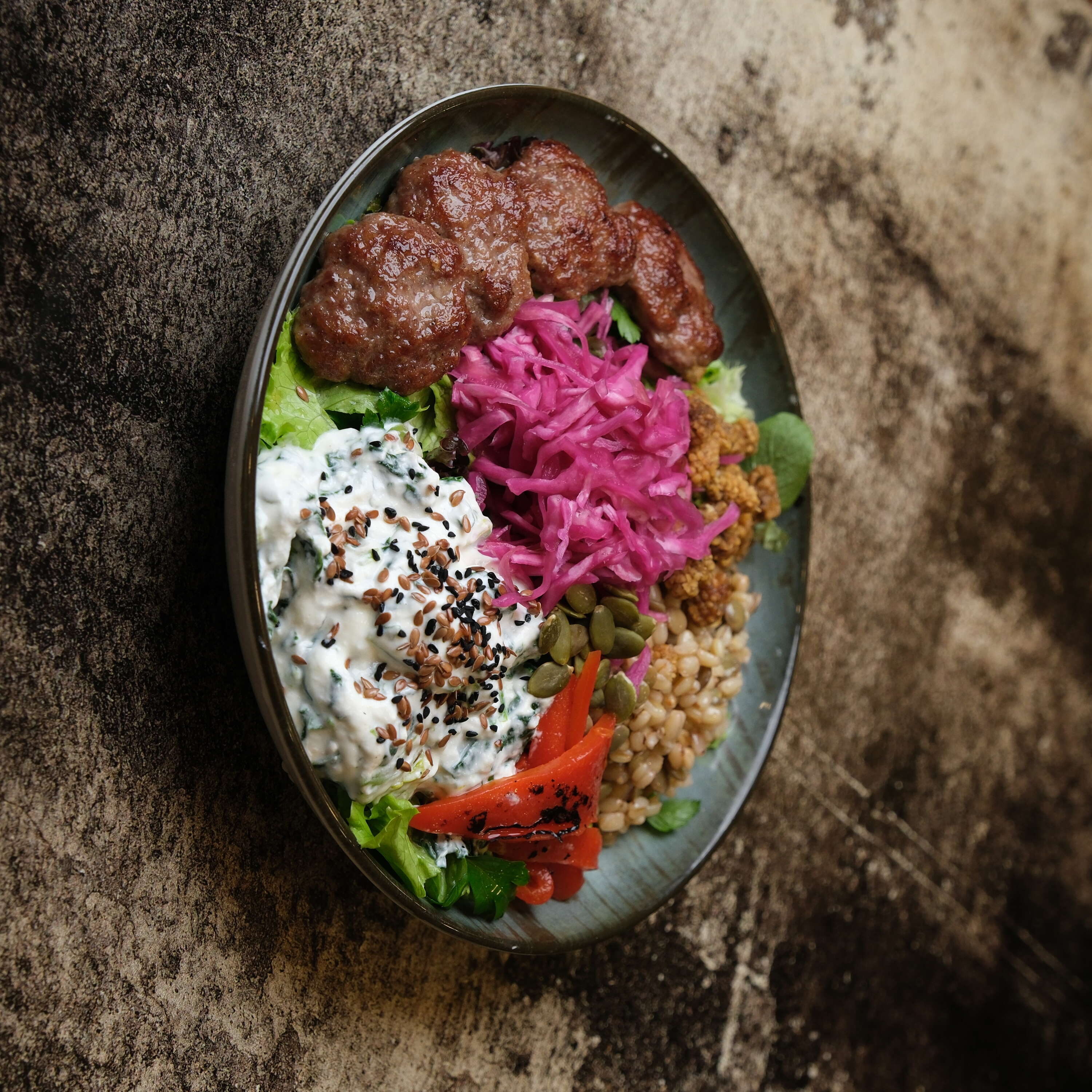 Köfteli Bowl