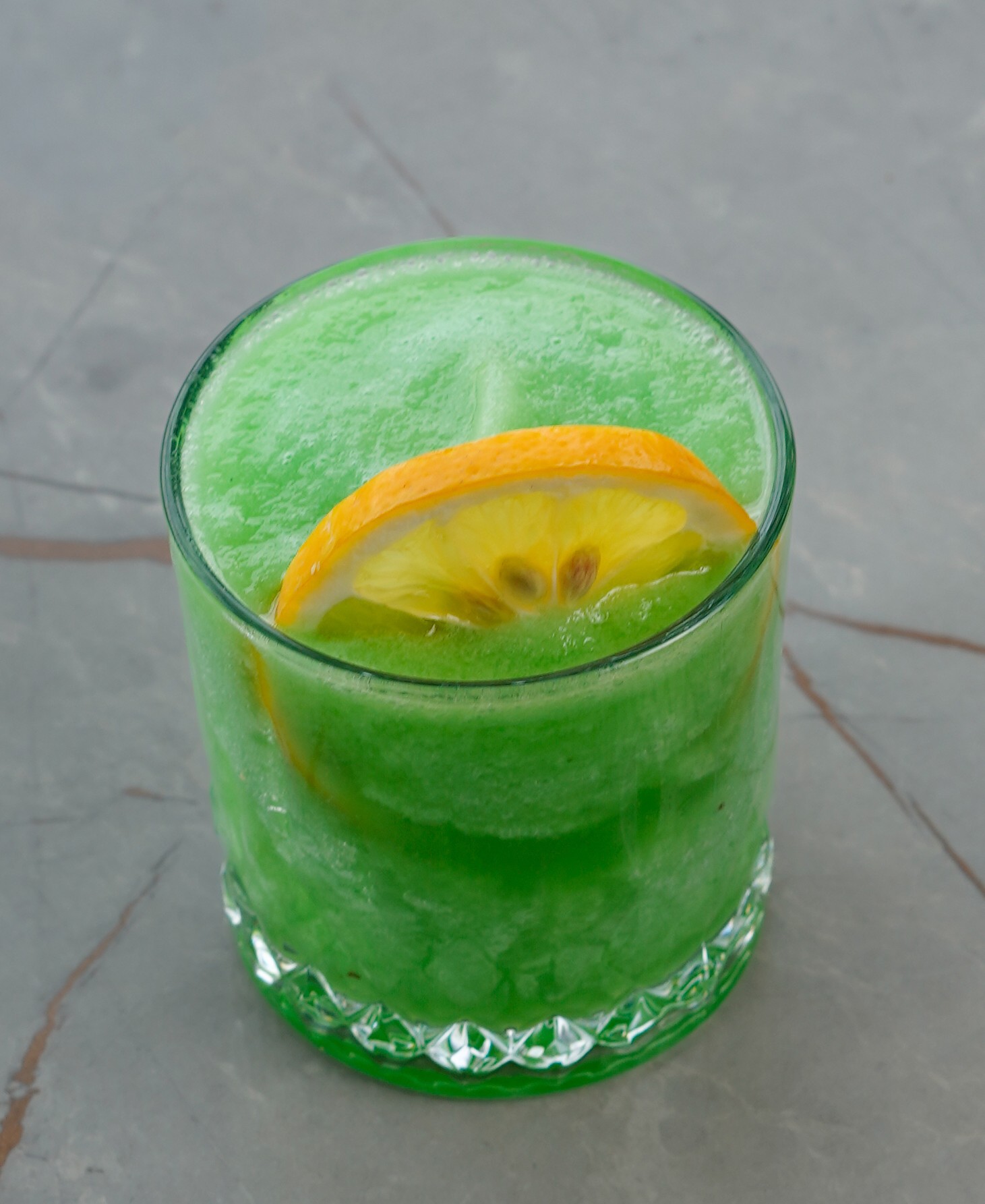 GREEN APPLE