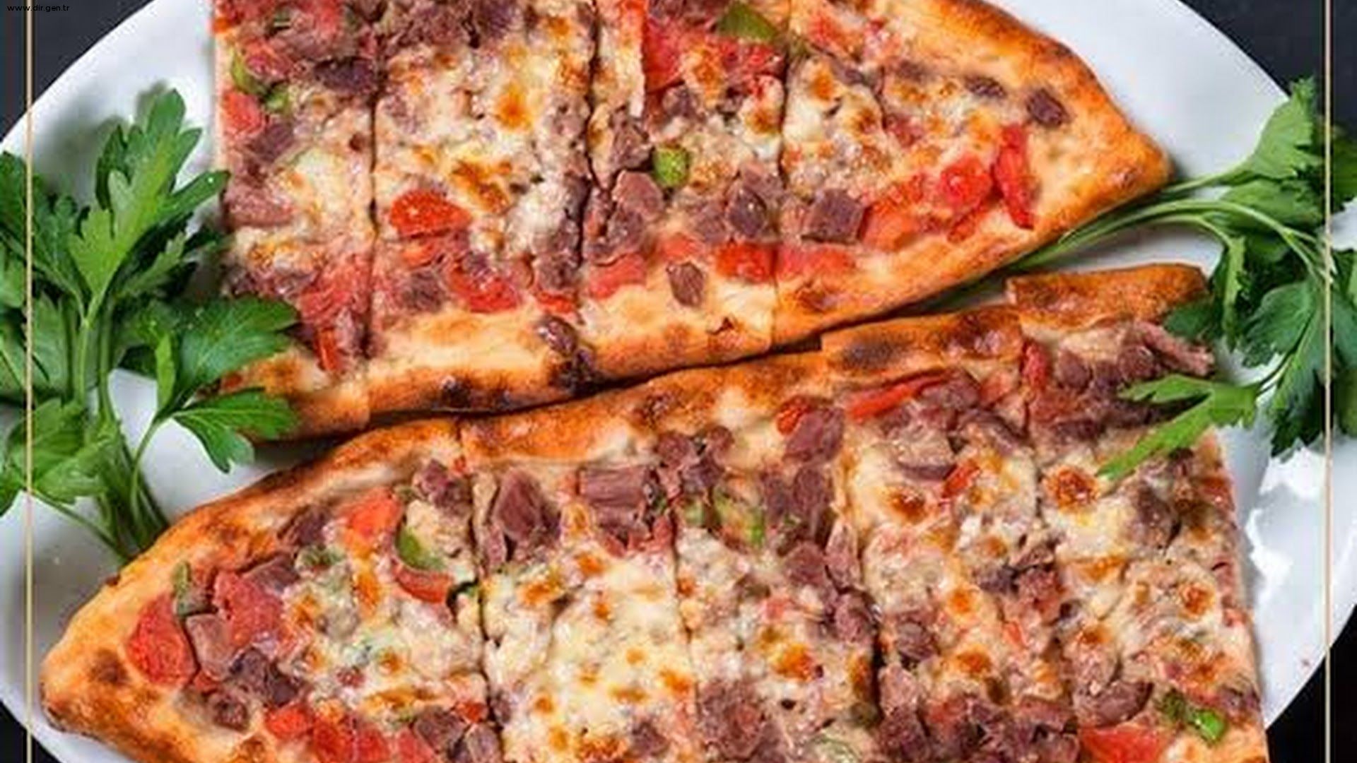 Kuşbaşı Kaşarlı Pide