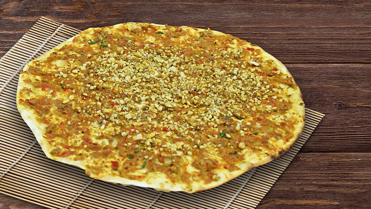 CEVİZLİ LAHMACUN