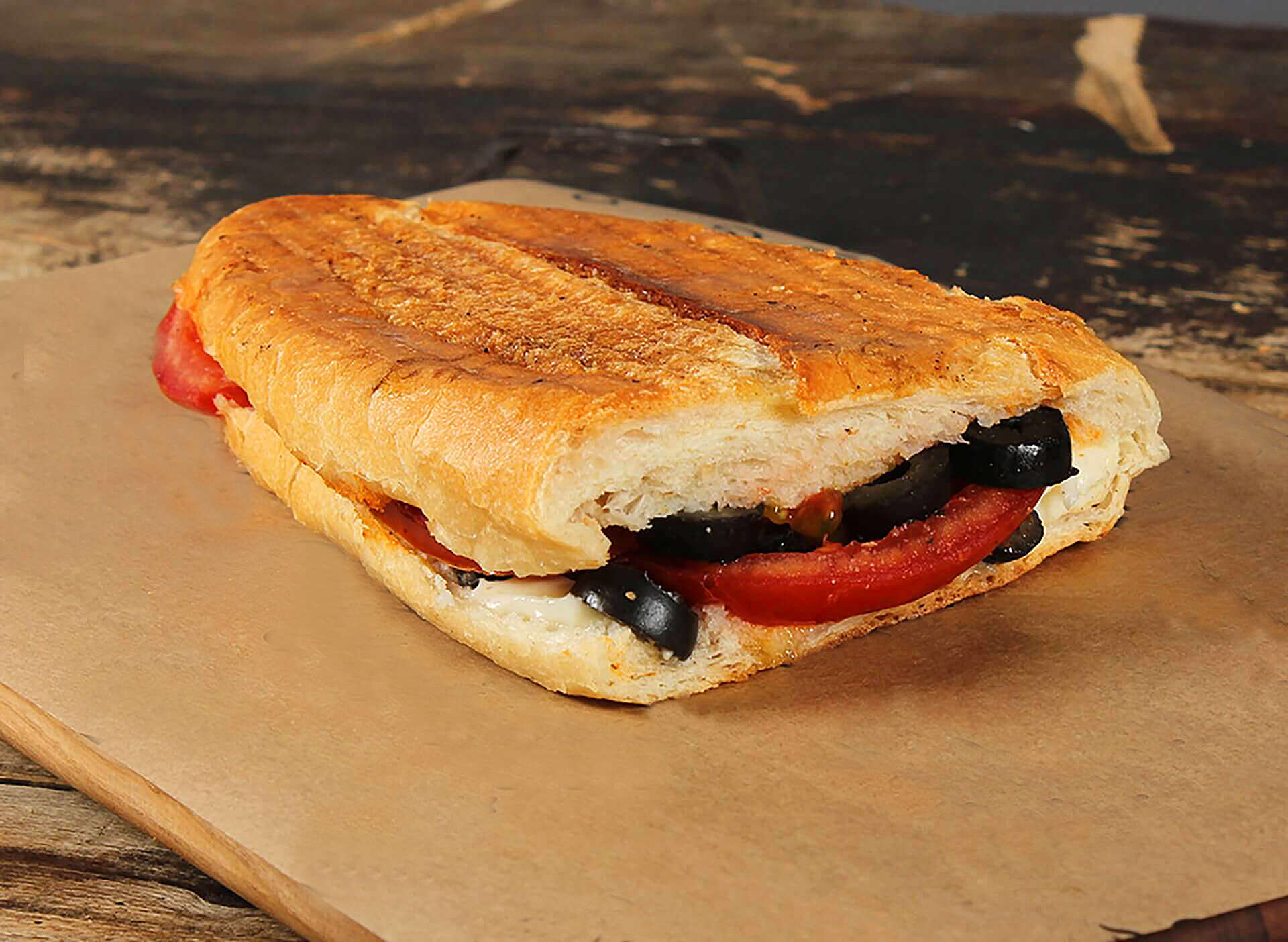 Beyaz Peynirli Zeytinli Tost