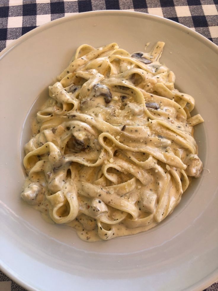 Siyah Trüflü Linguine