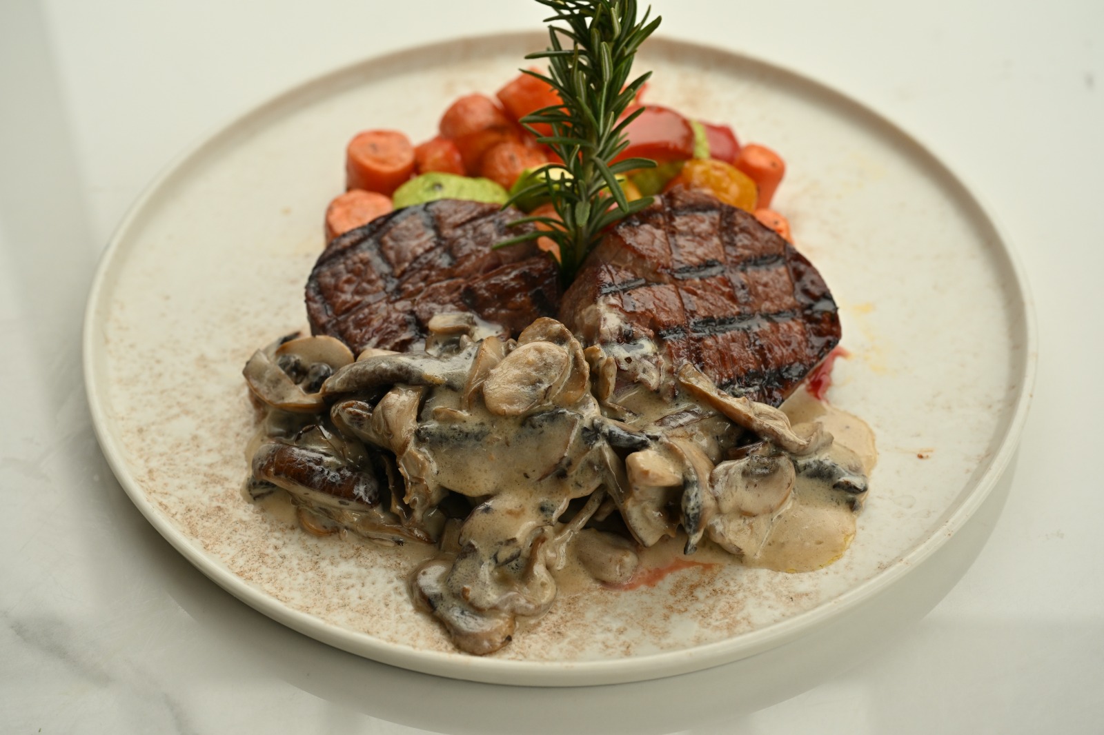 Mantar Soslu Dana Bonfile ( 220 gr Dana )