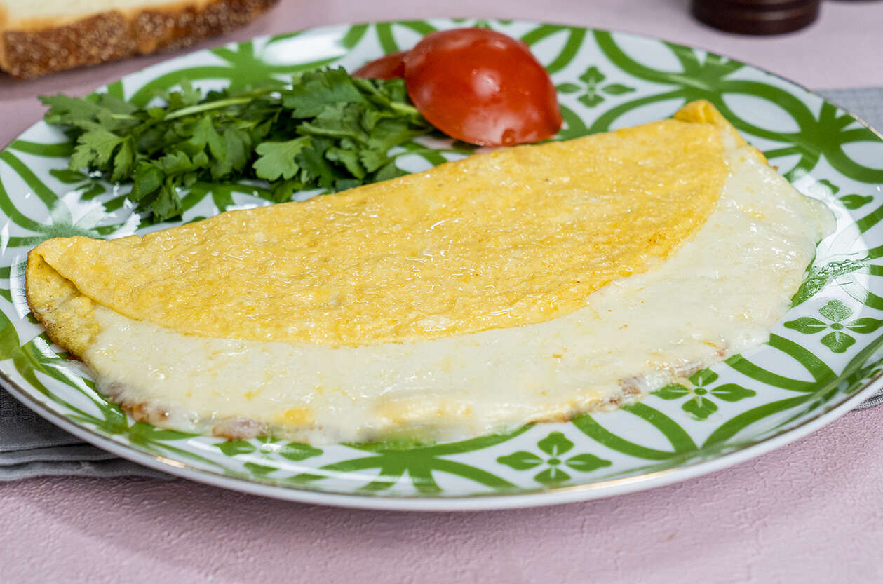 KAŞARLI OMLET