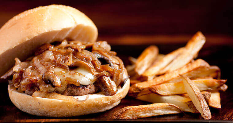 Göbələk Pendirli Burger