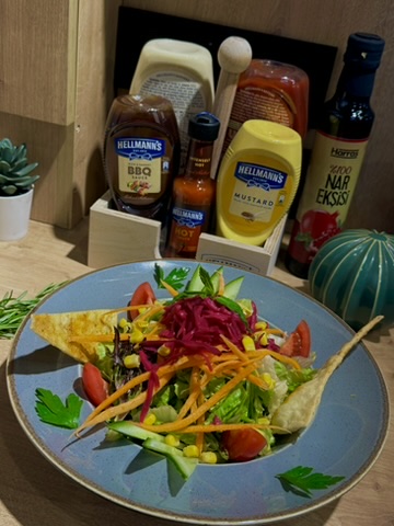 Dört Mevsim Salata