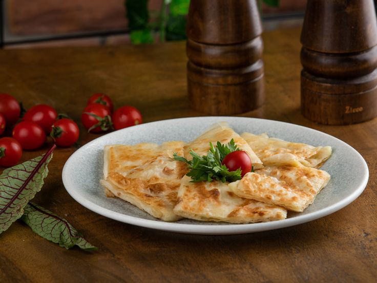 Kaşarlı Gözleme/Cheese Turkish Pastry