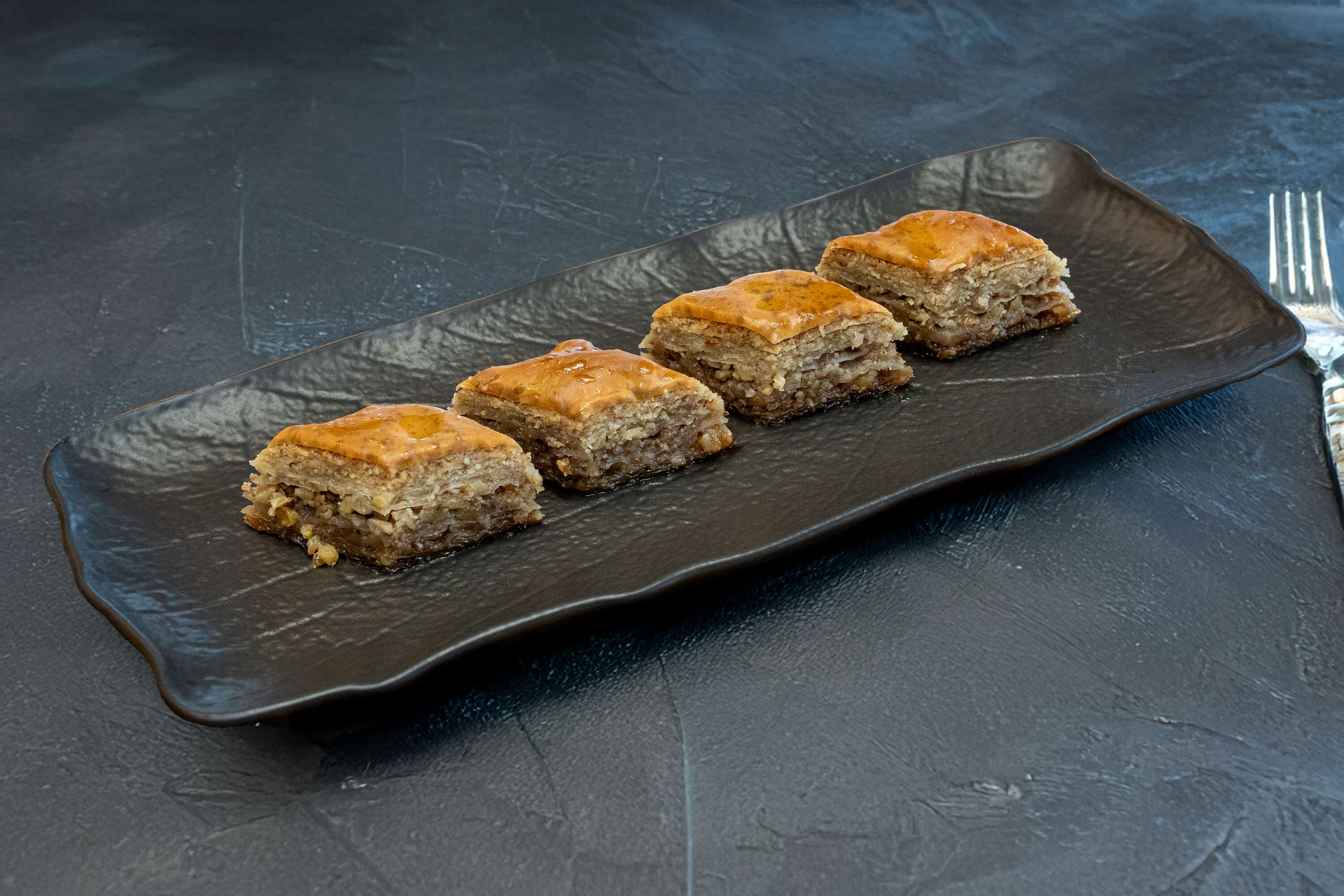 Walnut baklava