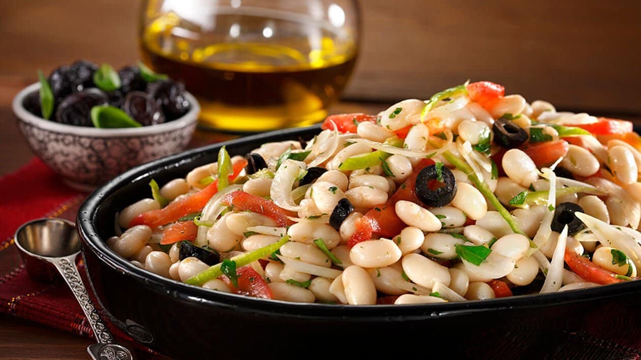 Turkish Bean Salad (Piyaz)