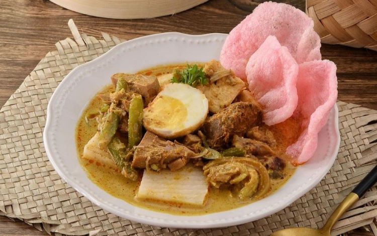 Lantong Sayur