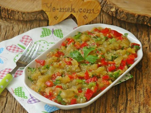 Patlıcan Salata