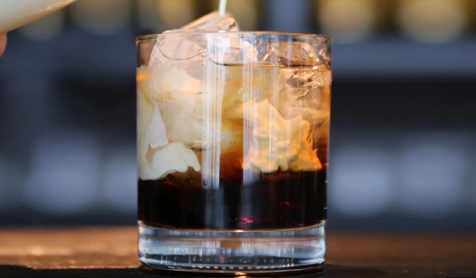 •	WHITE RUSSIAN