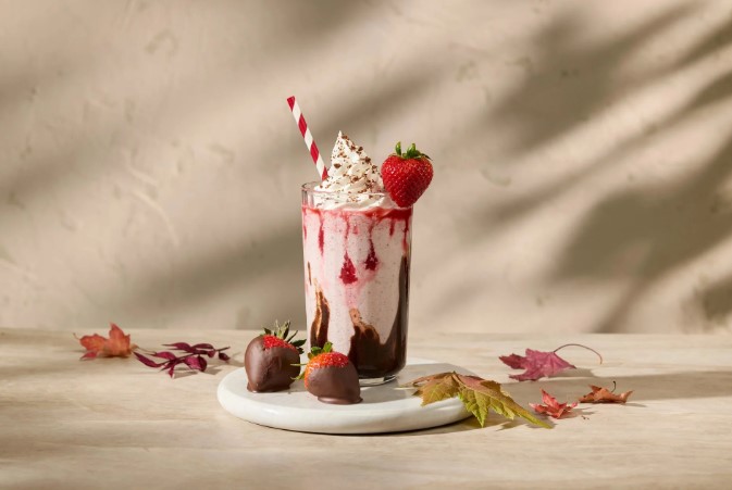 •	STRAWBERRY 