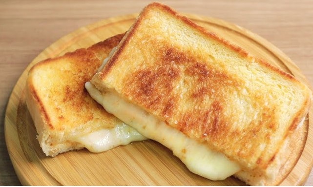 CHEESE SANDWICHE