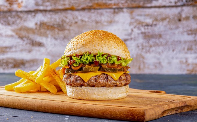 CHEESE BURGER