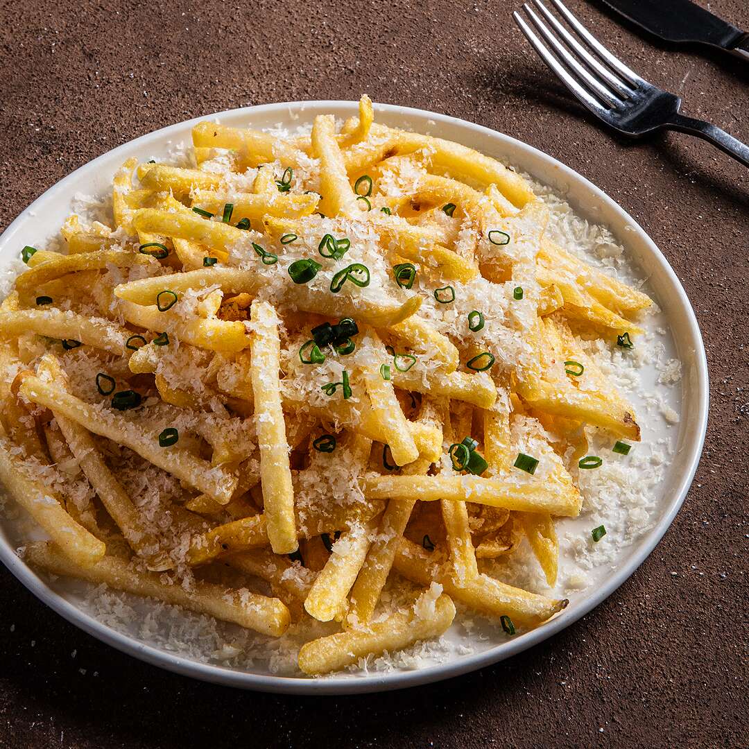 07 Sarmısaklı & Parmesanlı Çıtır Patates