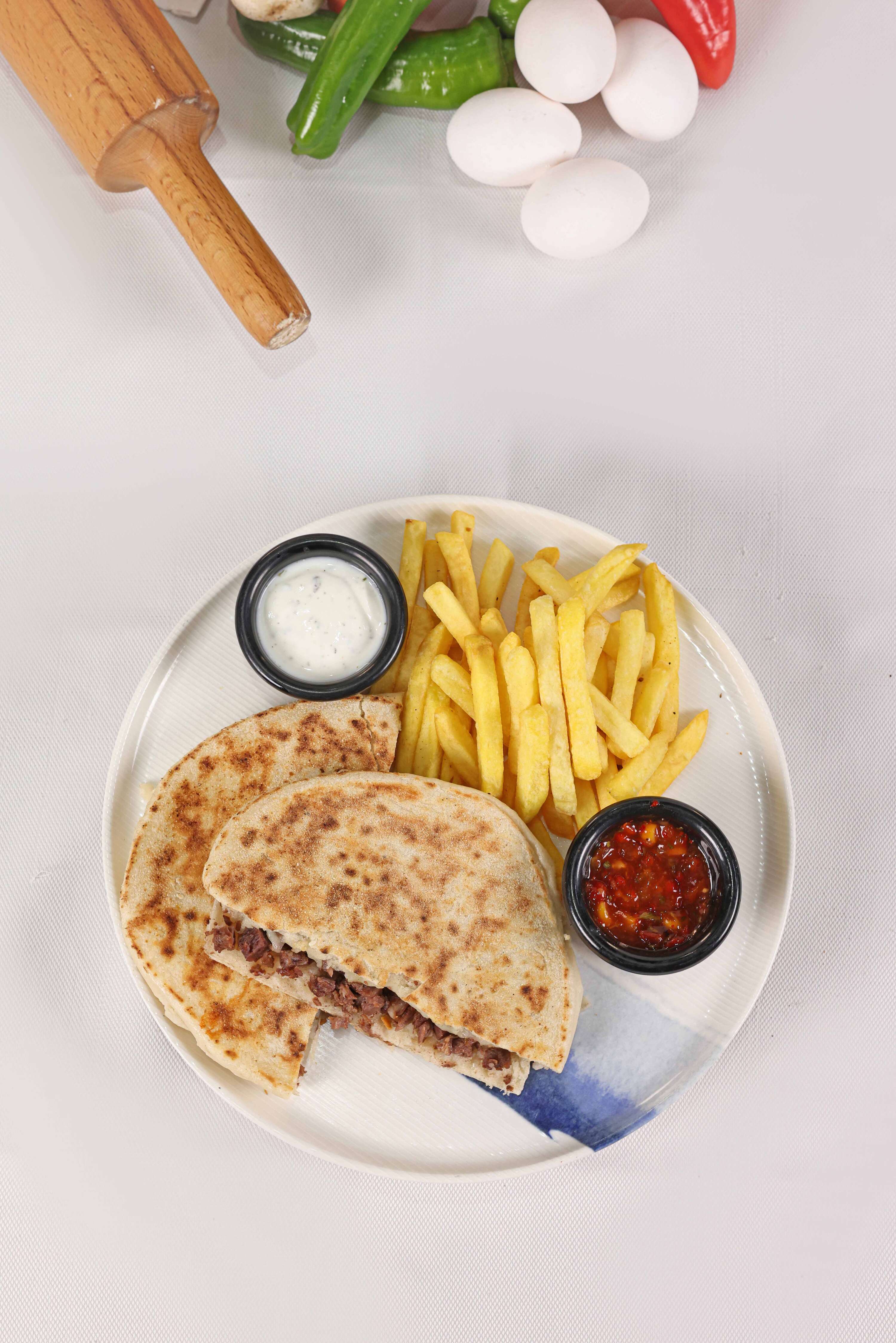 KIYMALI BAZLAMA TOST