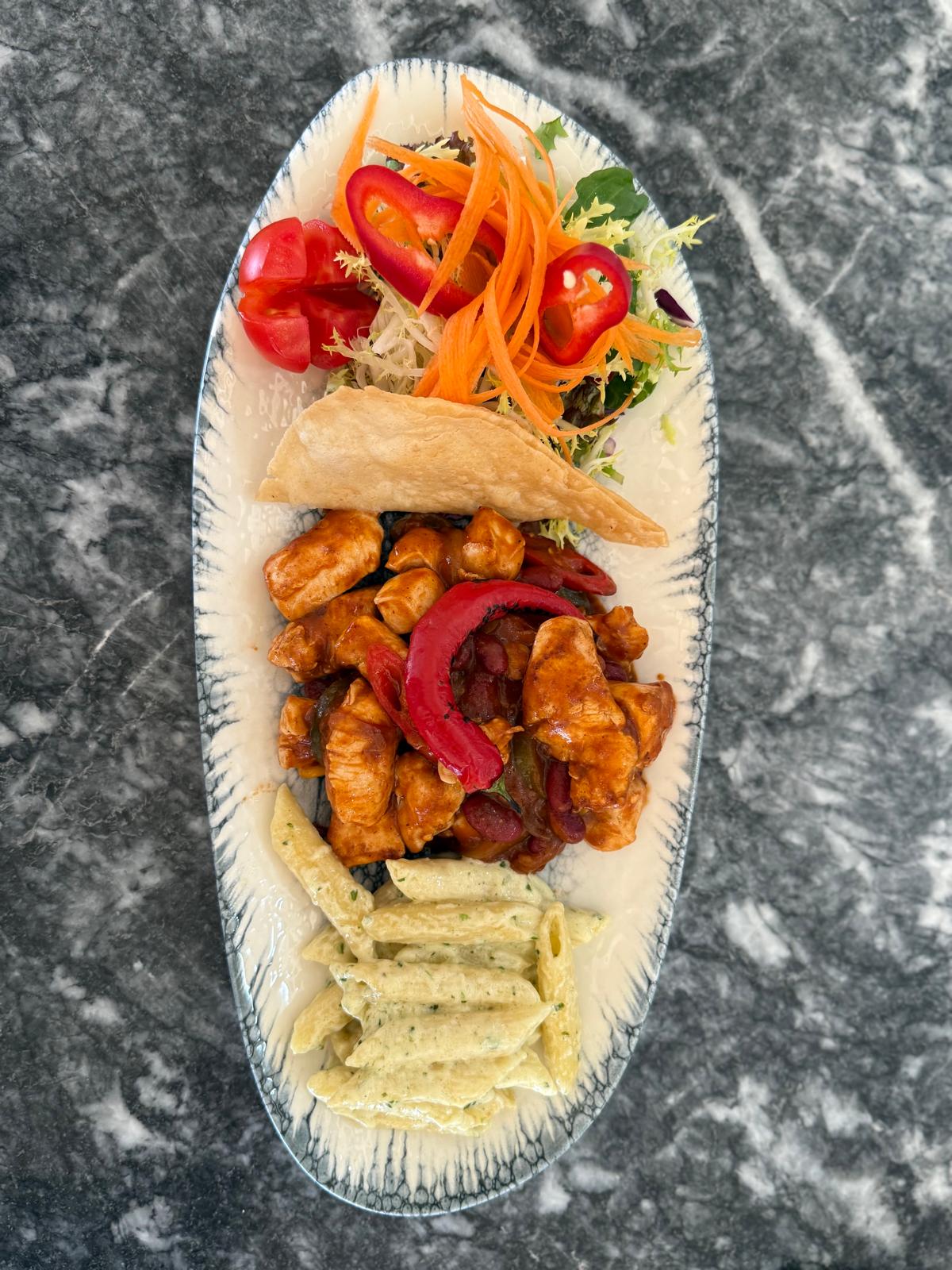 MEXİCAN SOSLU TAVUK