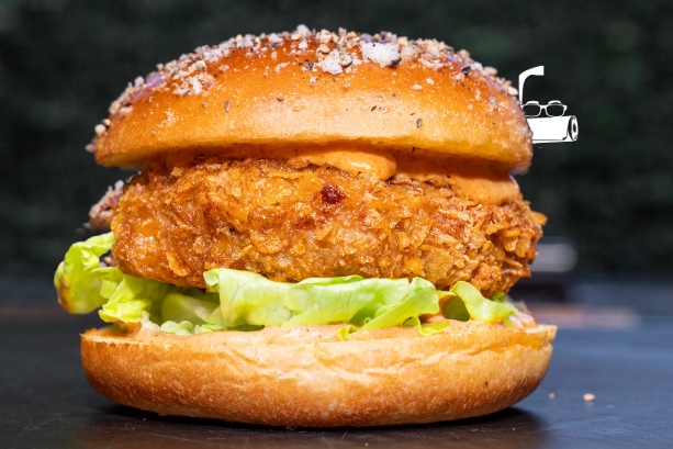 CHİCKEN BURGER
