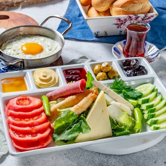 Breakfast plate