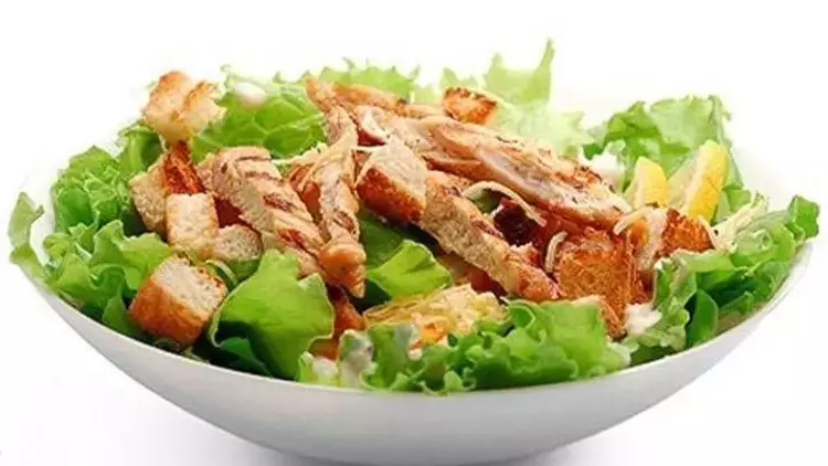 Tavuklu Salata