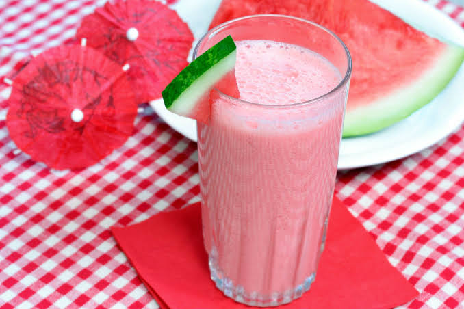 Karpuzlu milkshake