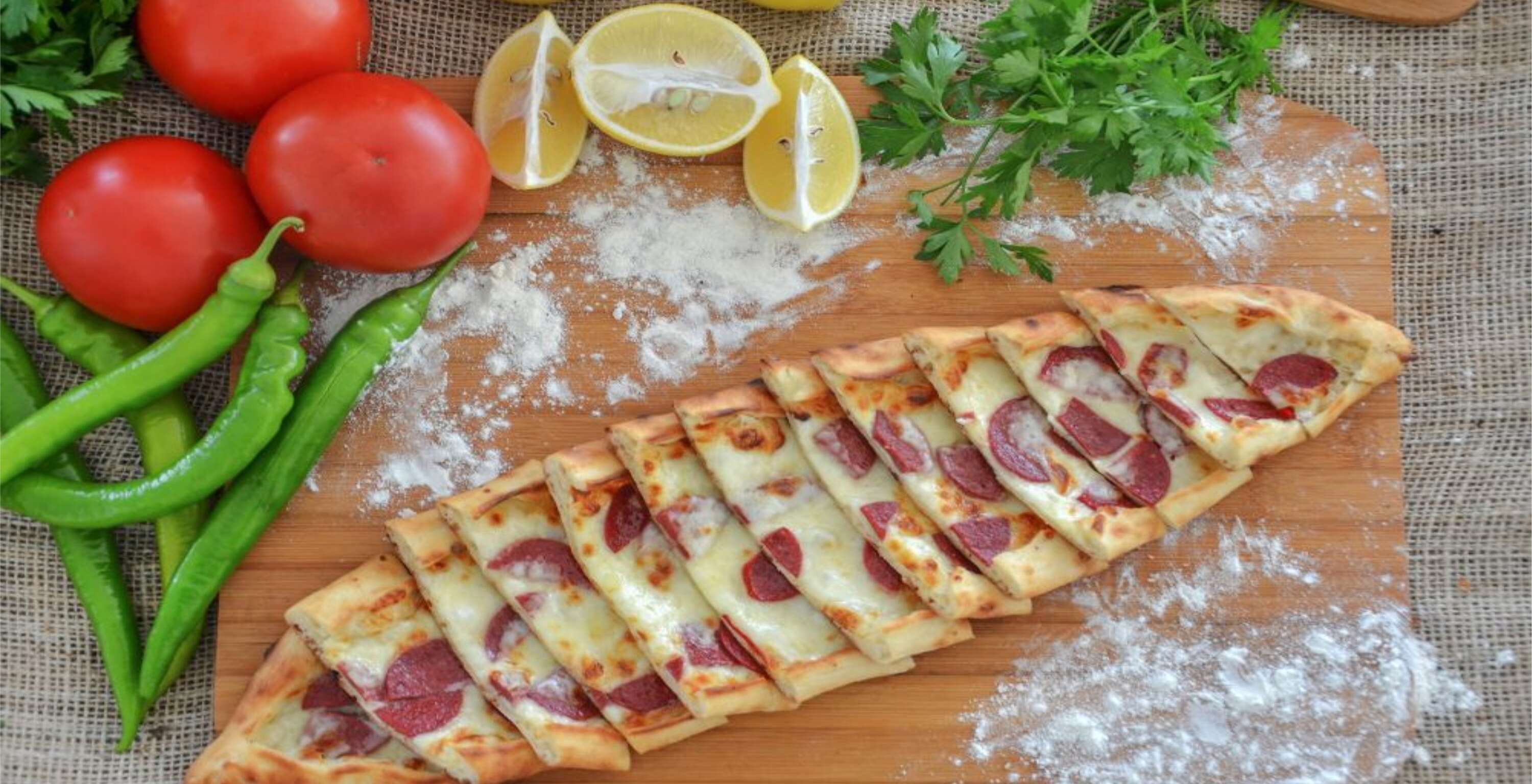 SUCUKLU KAŞARLI PİDE