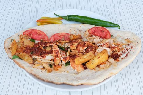 Tırnak Pide Arası Tavuk Döner