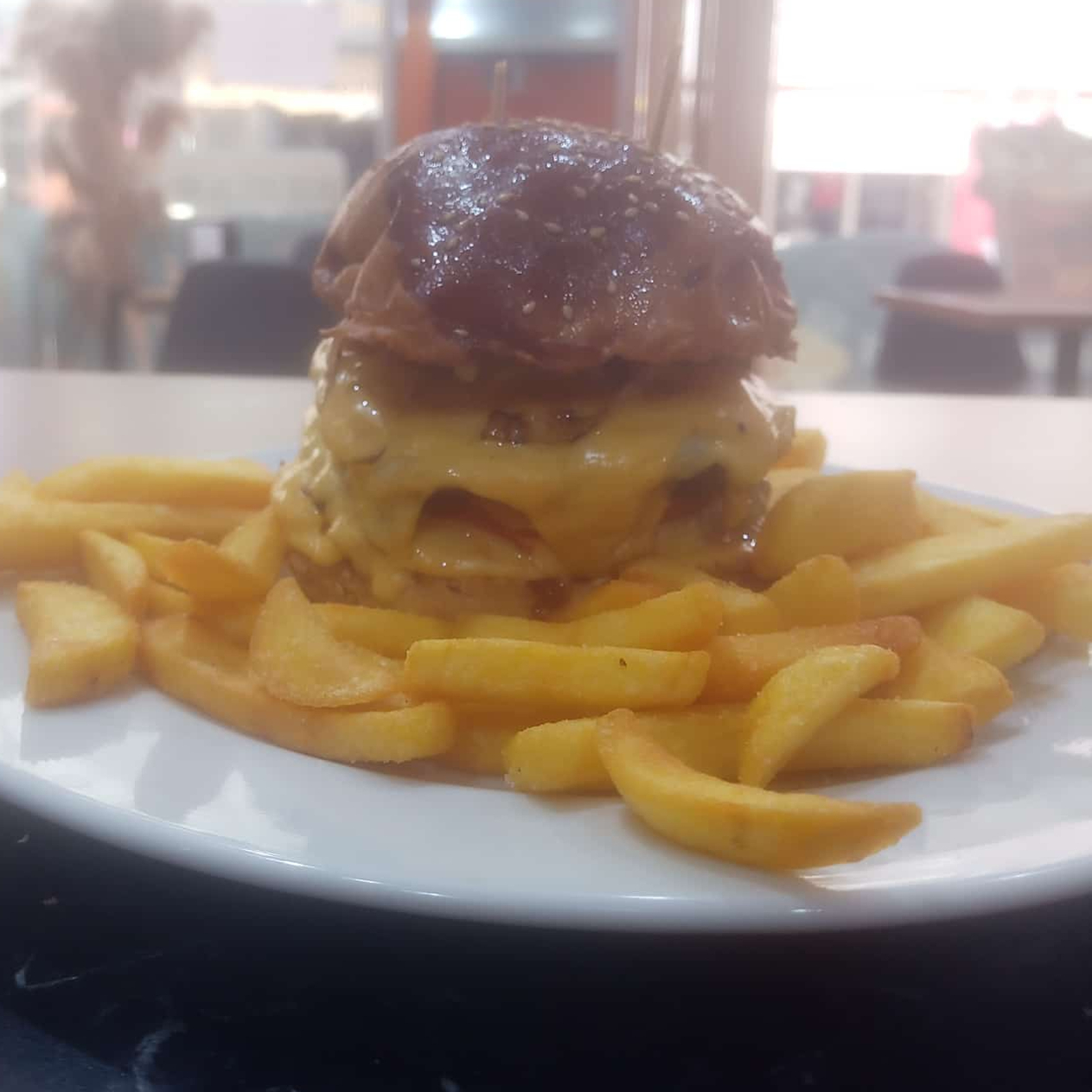 Double Ustam Burger Menü