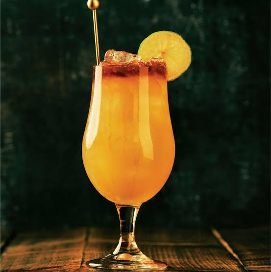TROPICAL THUNDER