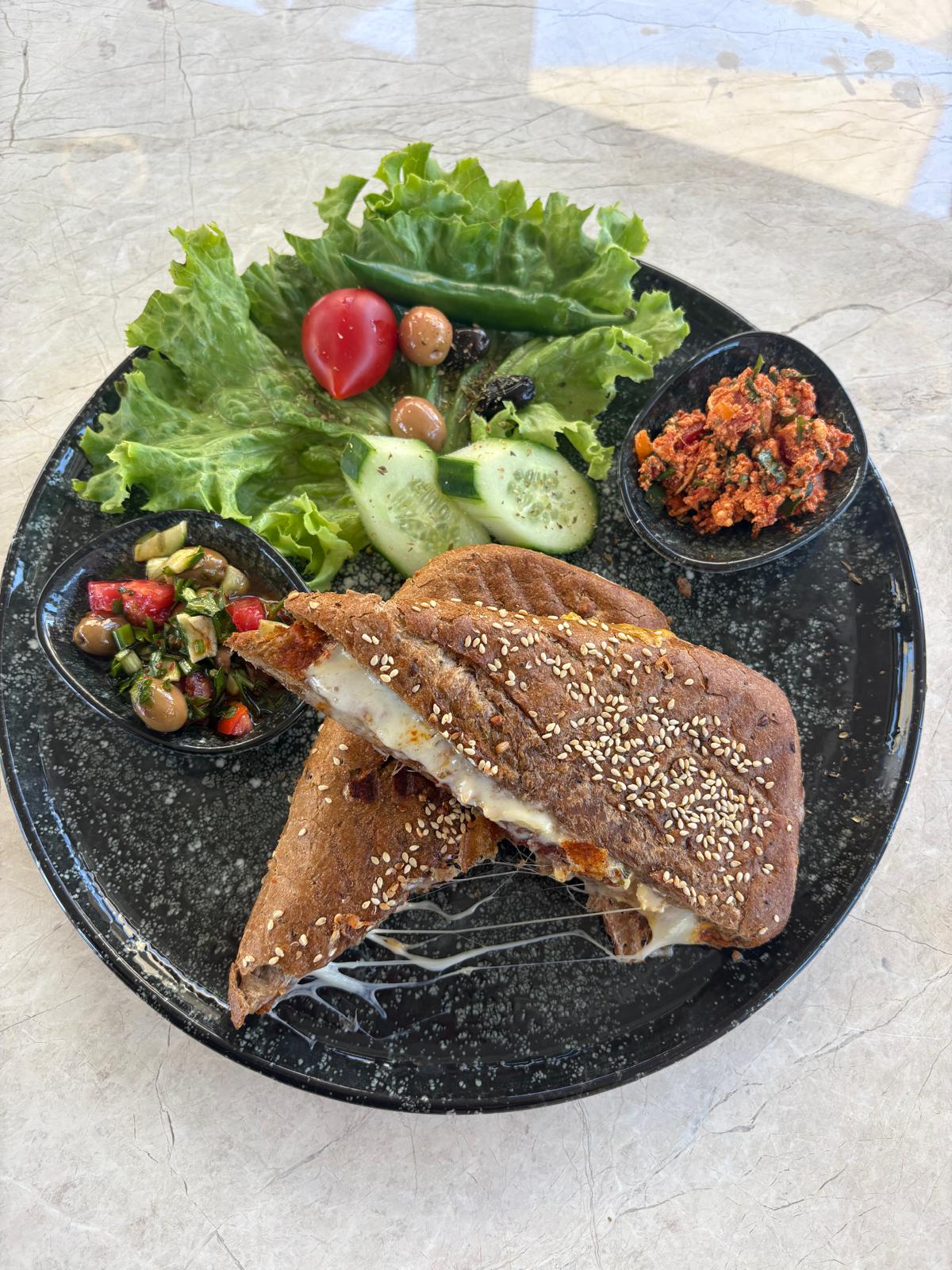 Egeden Tost